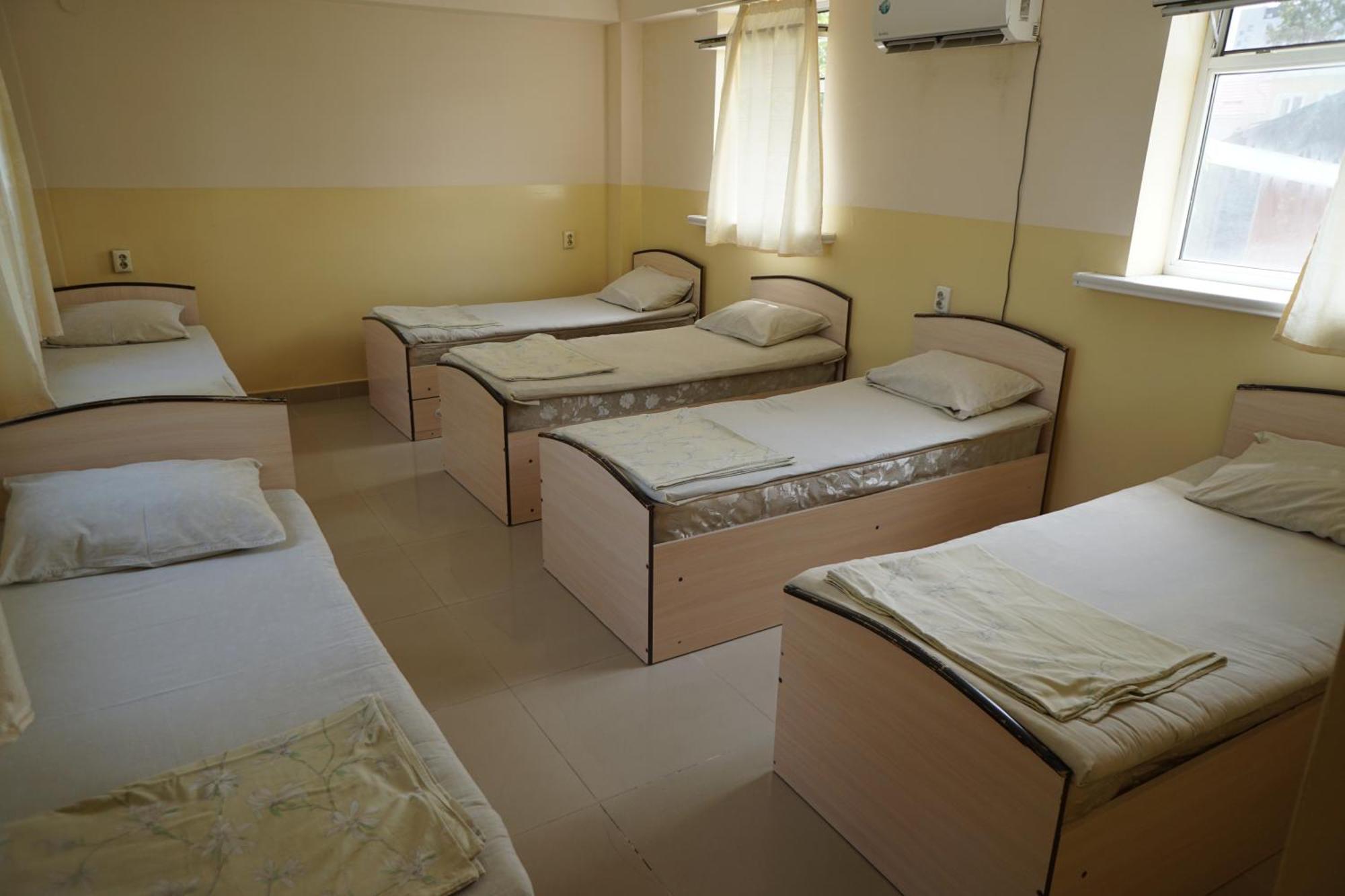 Sakura Guesthouse Бішкек Екстер'єр фото